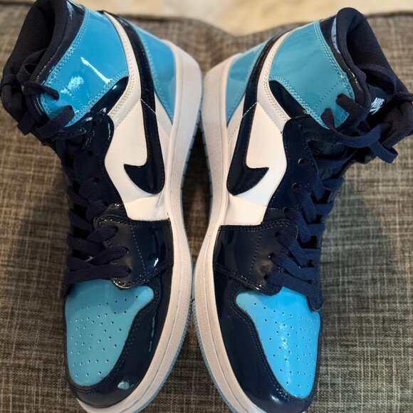 Men's Air Jordan 1 Retro High OG Sneakers  - 9.5 - Navy, Baby Blue & White - Picture 4 of 10